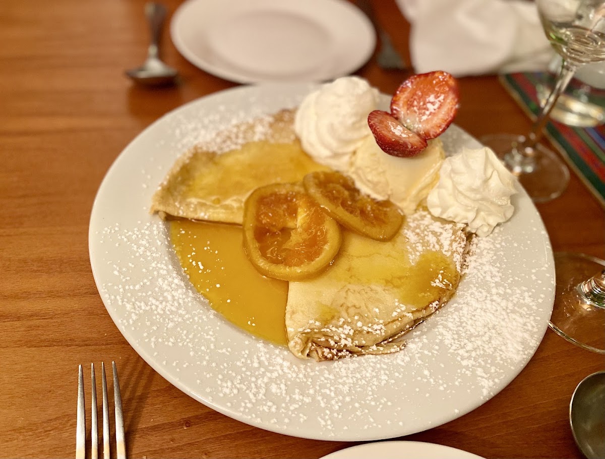 Cj's French & Fondue Restaurant Photo 6