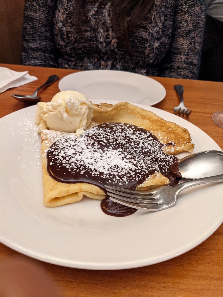 Cj's French & Fondue Restaurant Photo 8