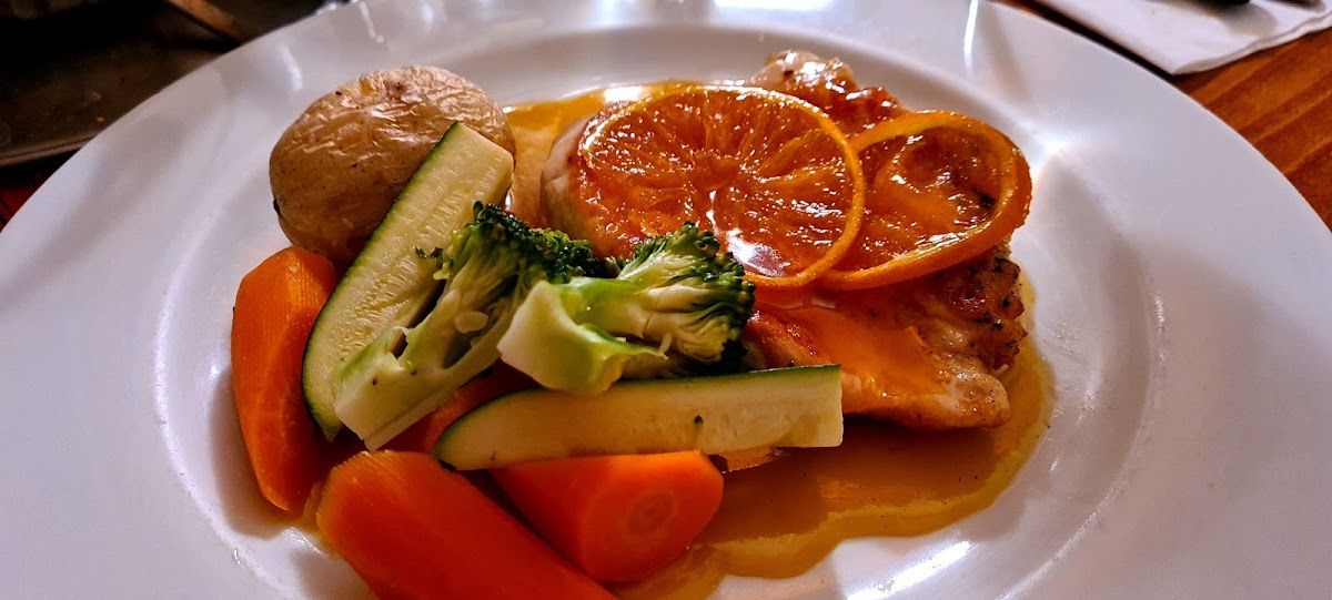 Cj's French & Fondue Restaurant Photo 9