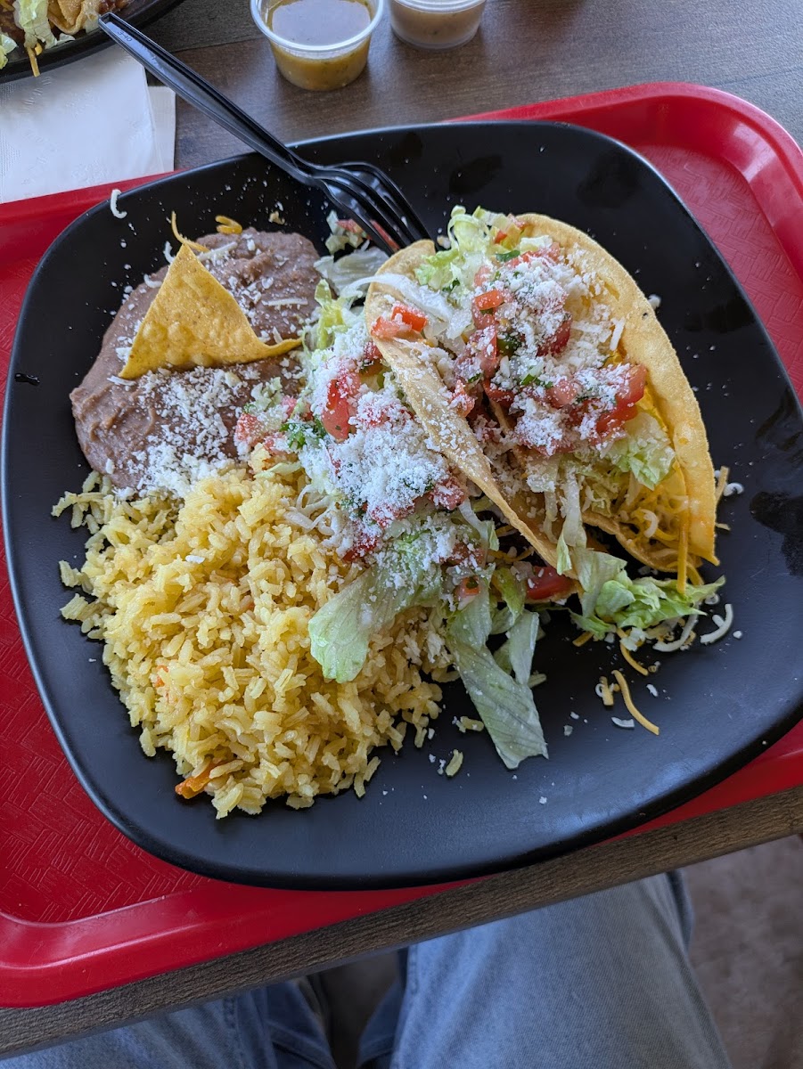 Palmitos Mexican Eatery Photo 3