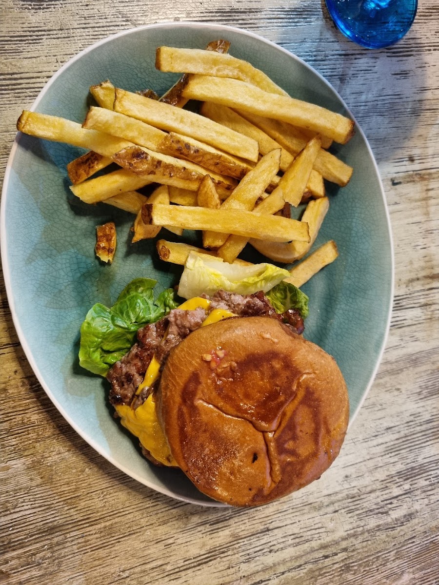 SMASH - Grill & Burger Photo 8