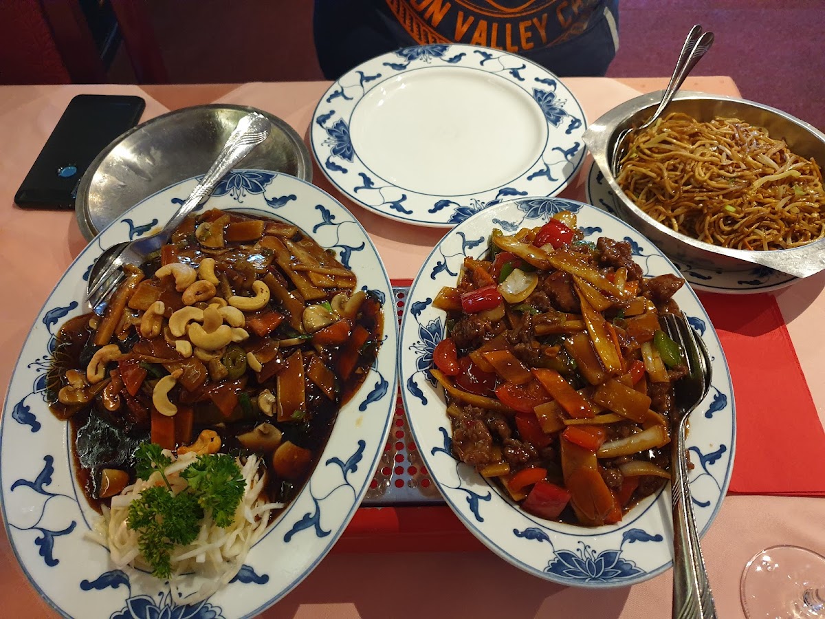 China-Restaurant Jin-Shi Photo 6