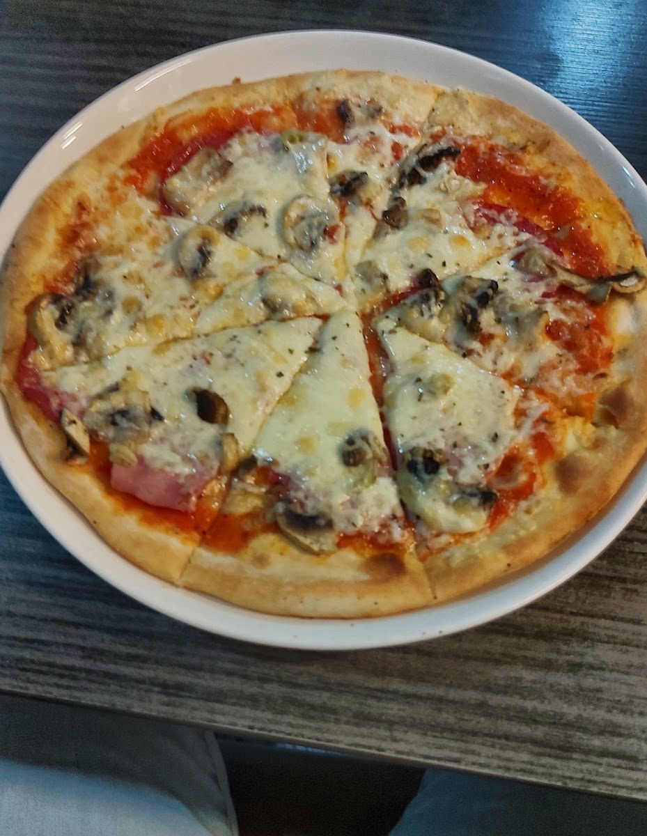 Pizzeria Torino Photo 7