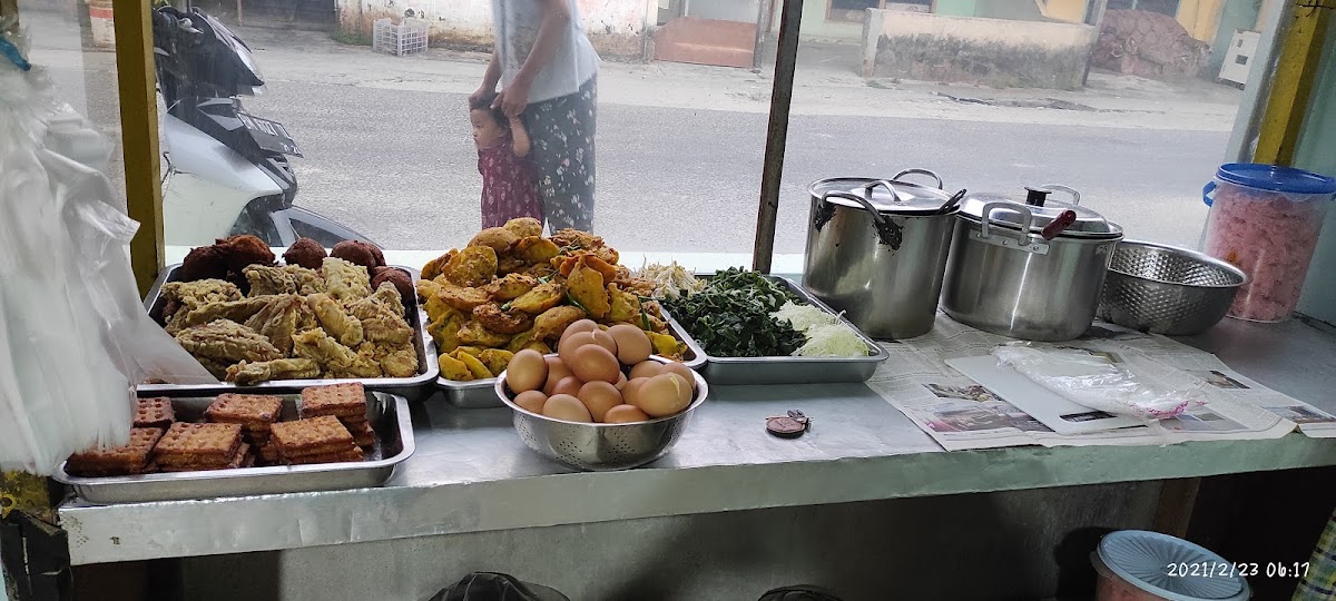 Warung Lontong SYN Photo 4