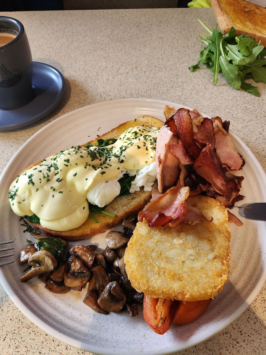 Feel Like Home Cafe Photo 5