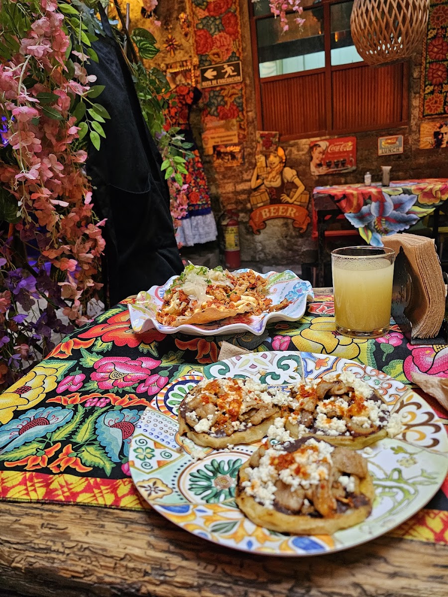 Oaxaqueñisimo Photo 4