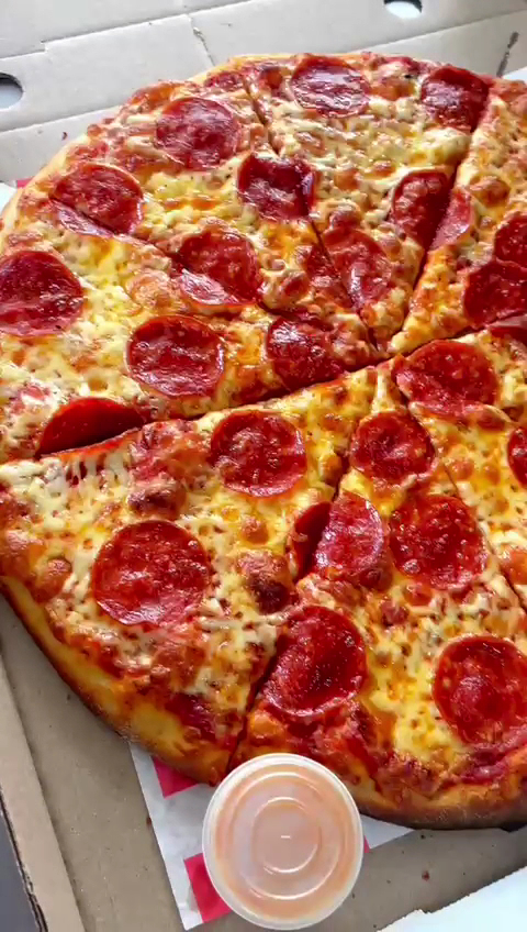 Papu’s pizza Photo 8