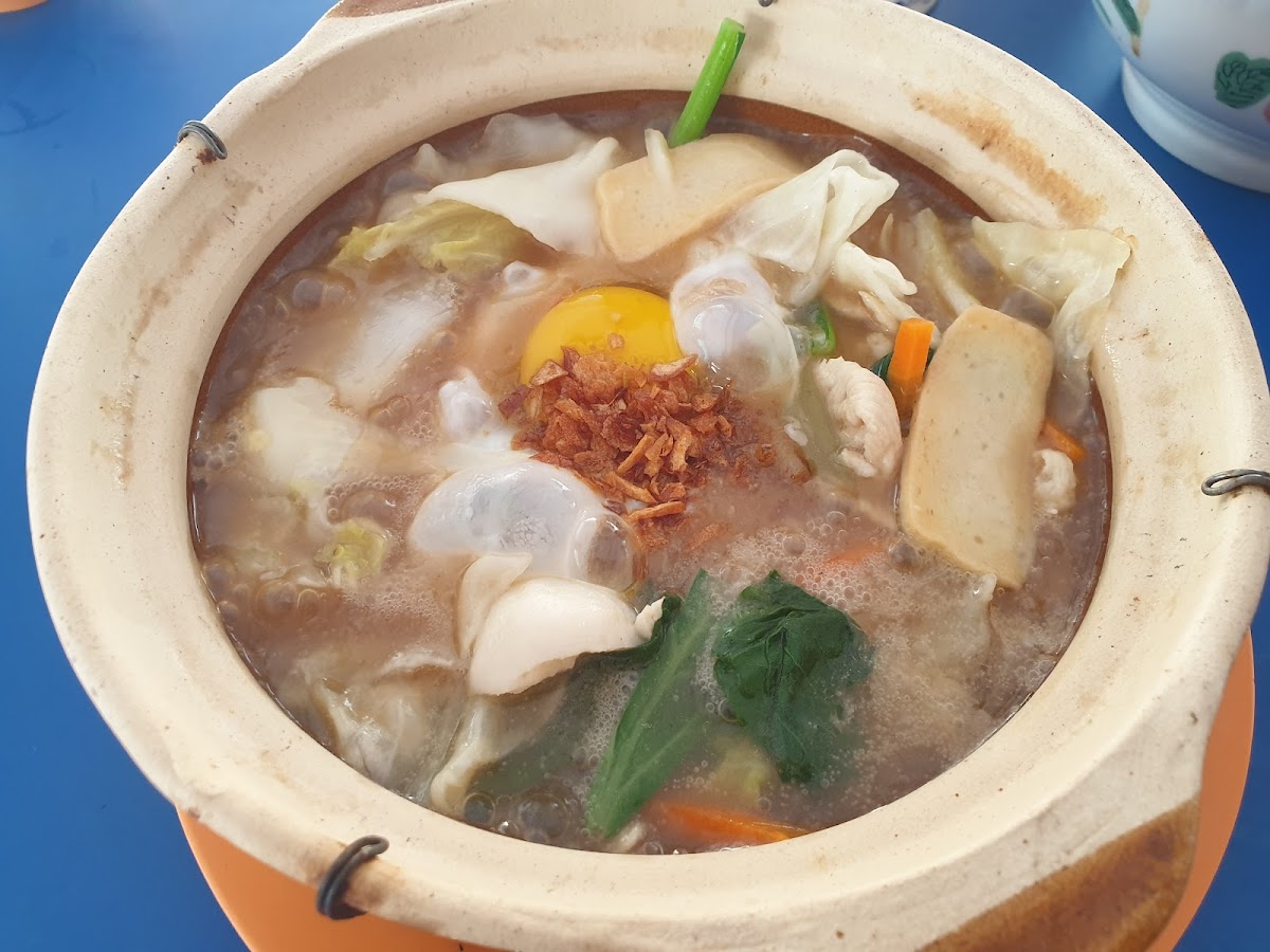 28 Food Centre Photo 9