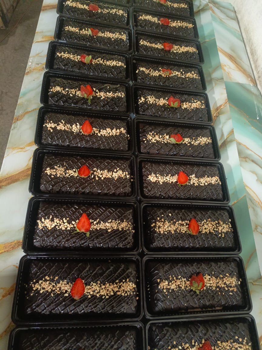 Keripik cesbul Keripik kaca Brownis