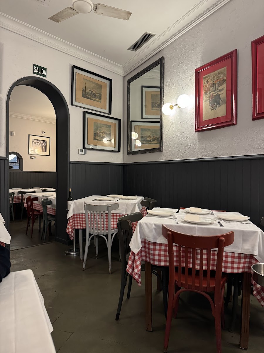 La Tasca Suprema Photo 4