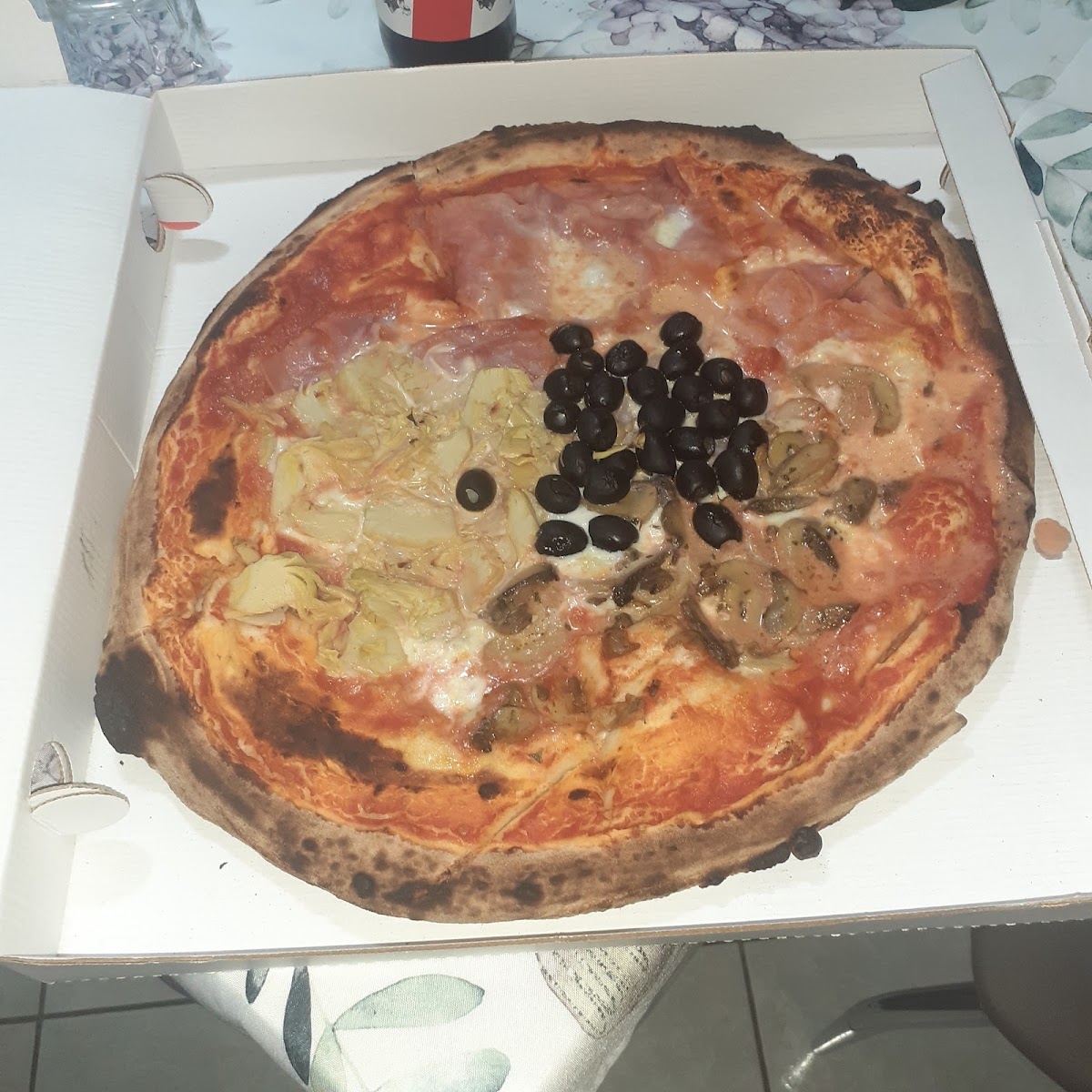 Pizzeria Mi & To Photo 5