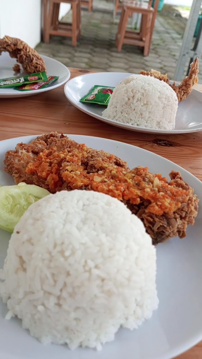 Ayam Geprek Chickpeas Chicken Photo 2