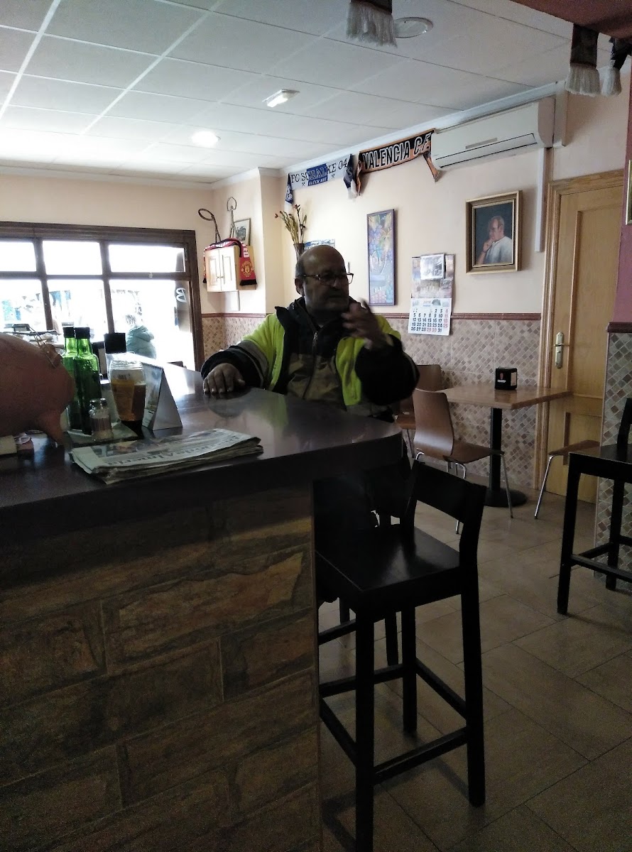 BAR CHIQUI Photo 4
