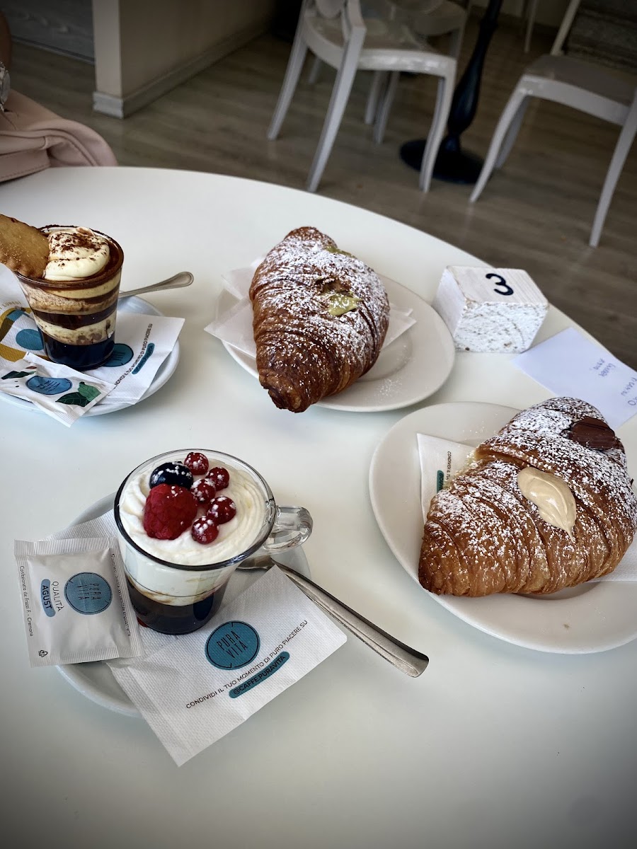 Bar Pasticceria Tonesi Photo 5