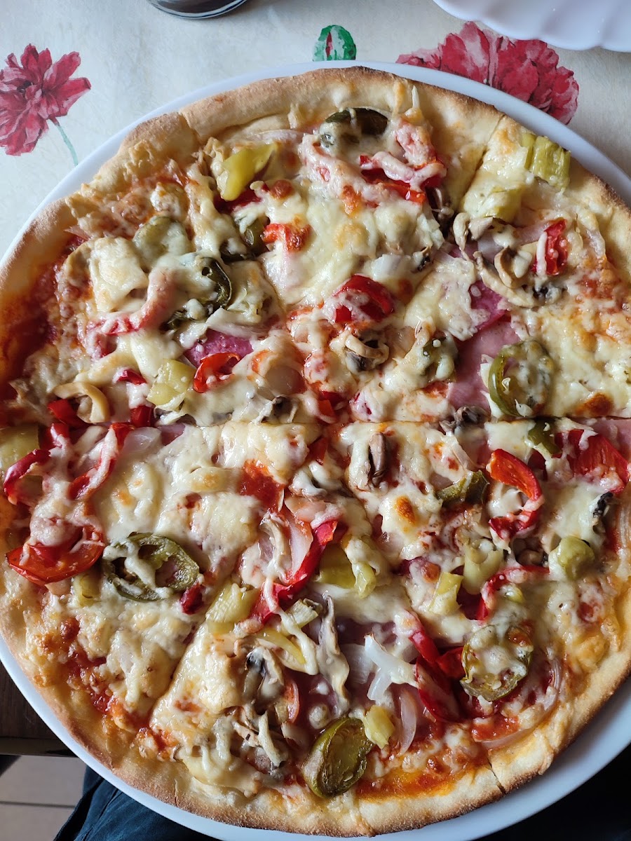 Punjabi Pizza Photo 4