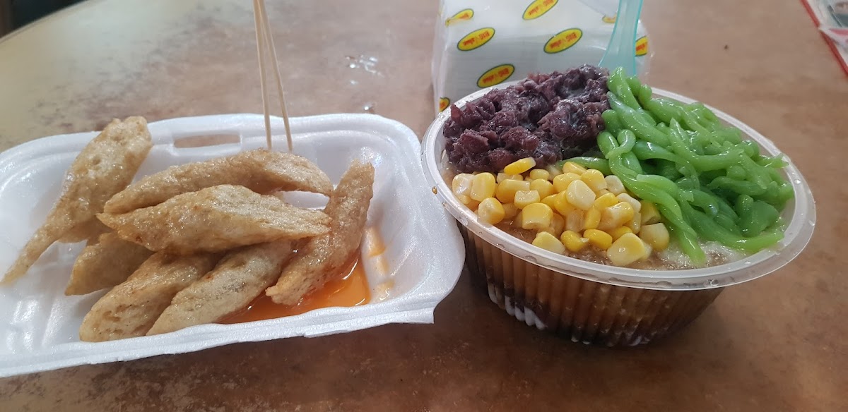Damai Hawker Centre Photo 9
