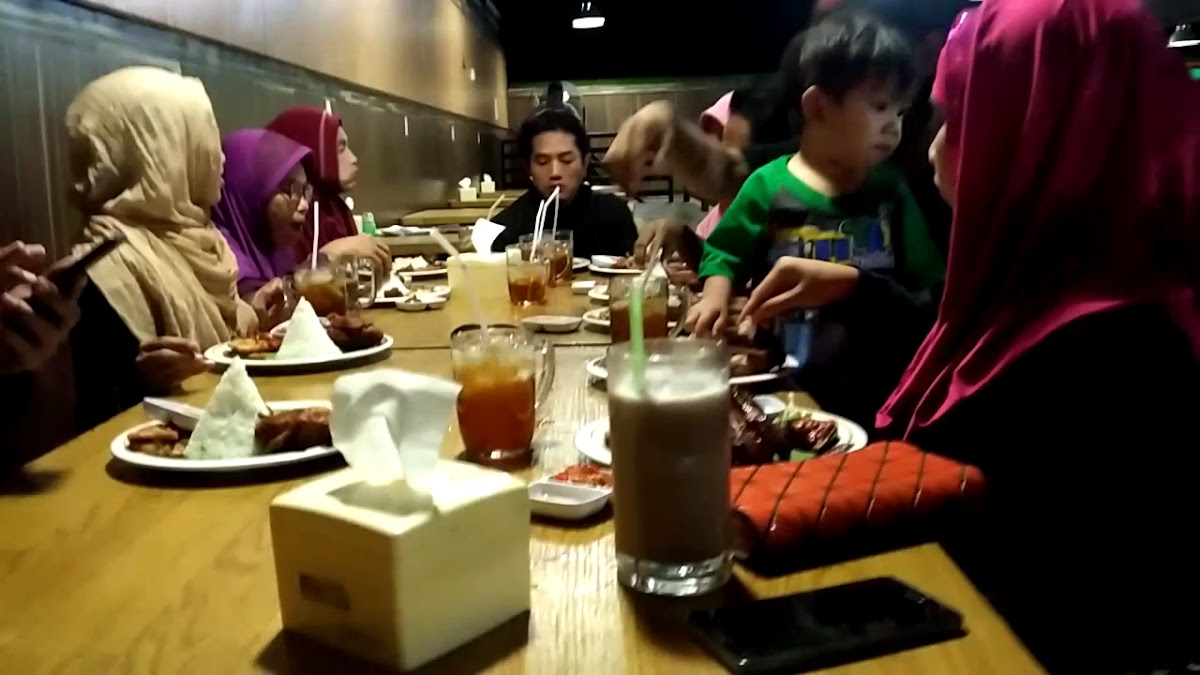 Ayam Bakar Wong Solo Photo 2