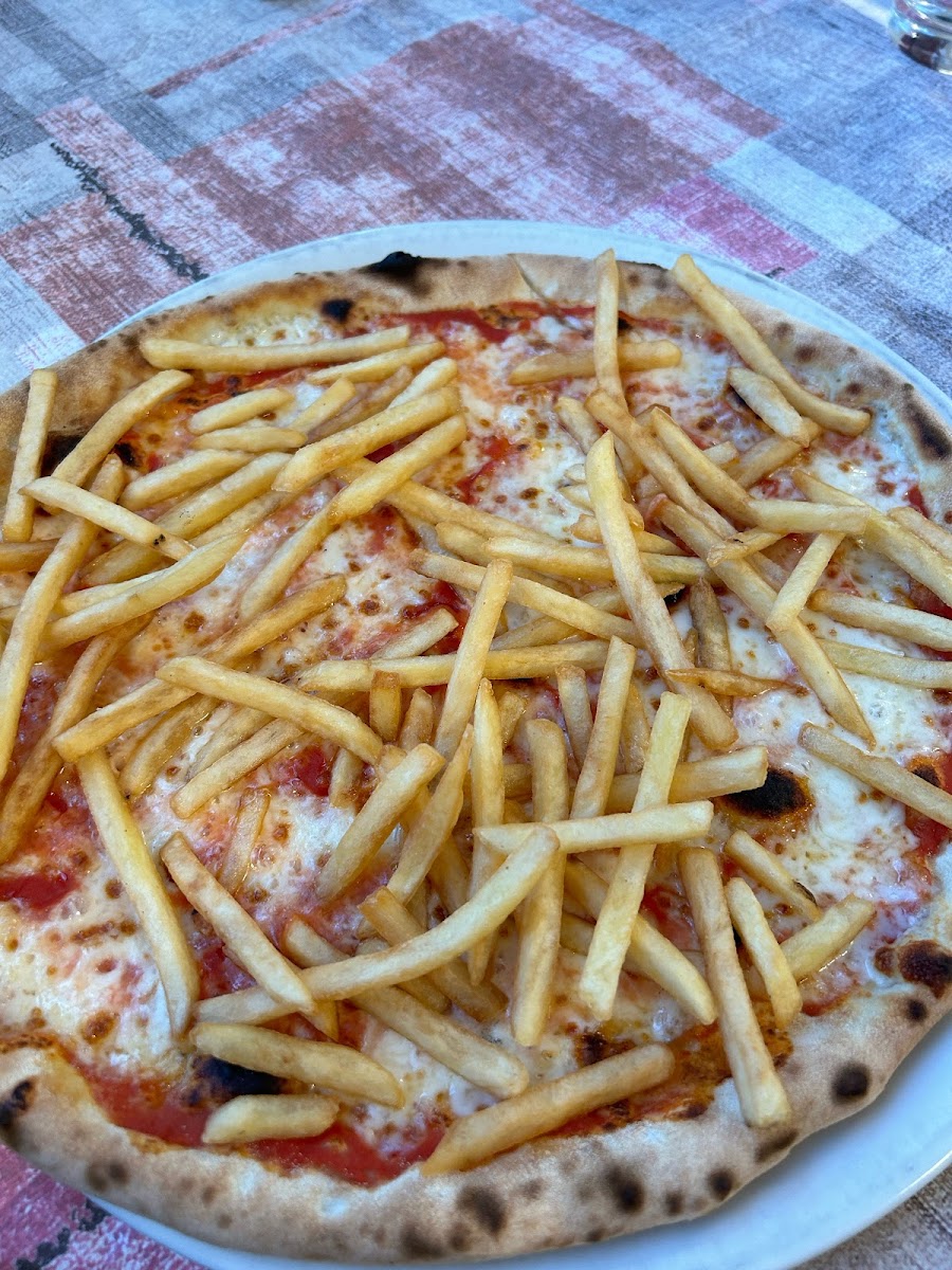 Pizzeria Trattoria Stella Photo 6