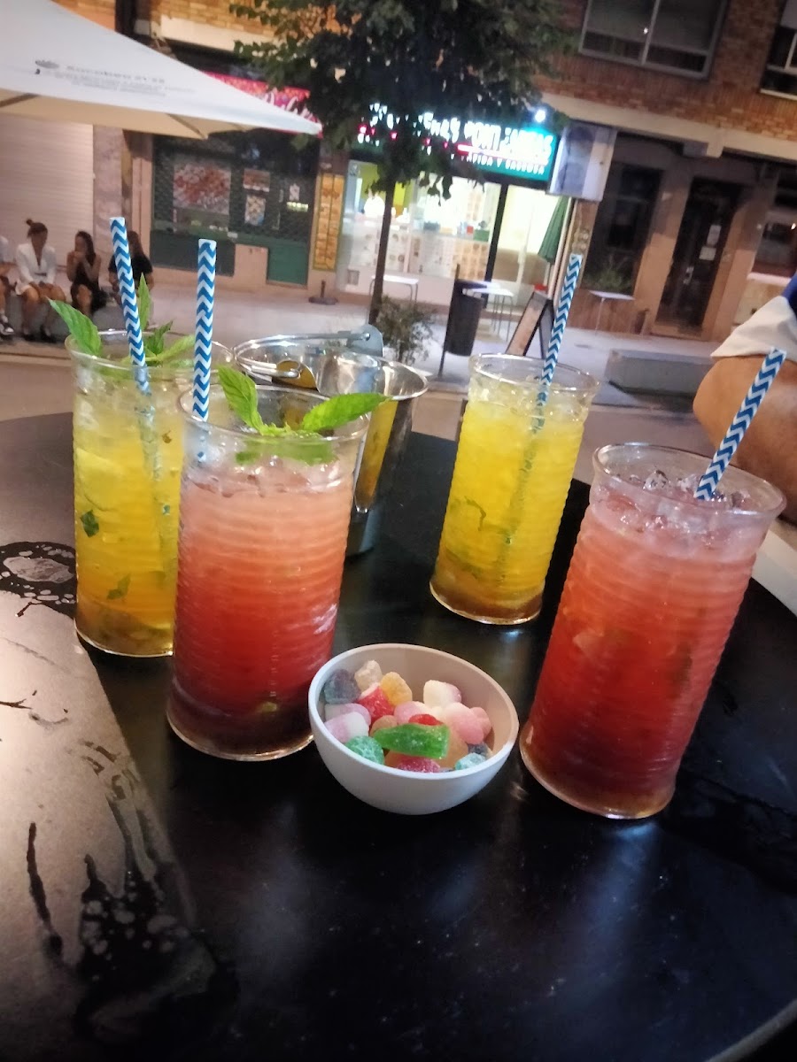 Osiris Café & bar Photo 2