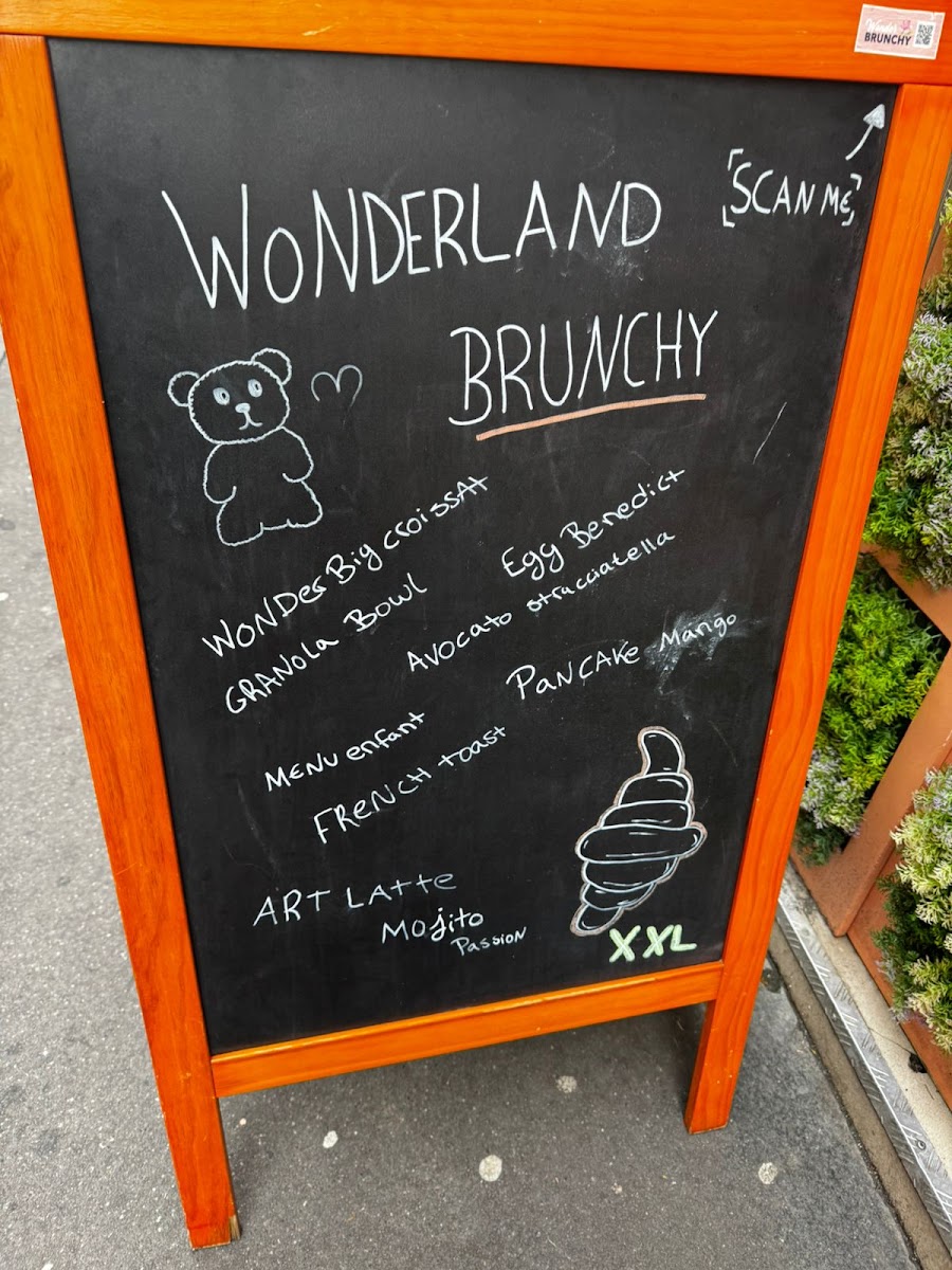 Wonderland Brunchy Louvre/restaurant brunch Photo Menu 2