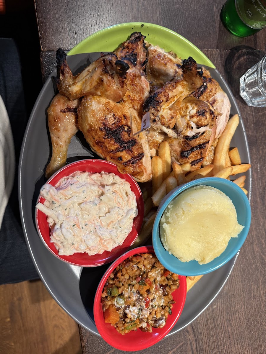 Nando's St Albans Photo 4