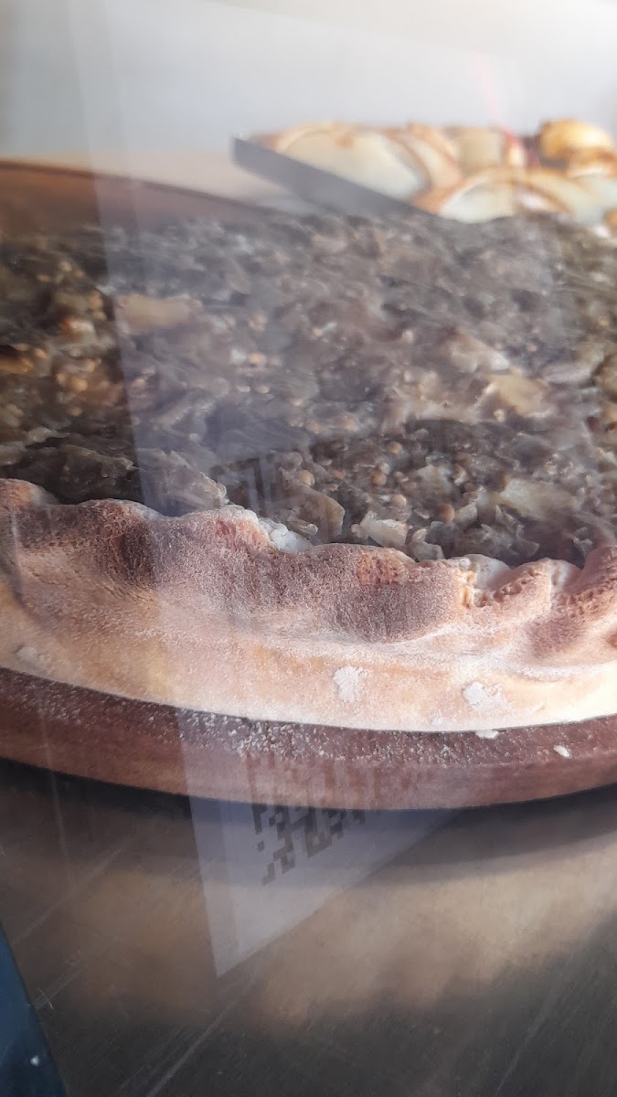 #611 Pizza Photo 8