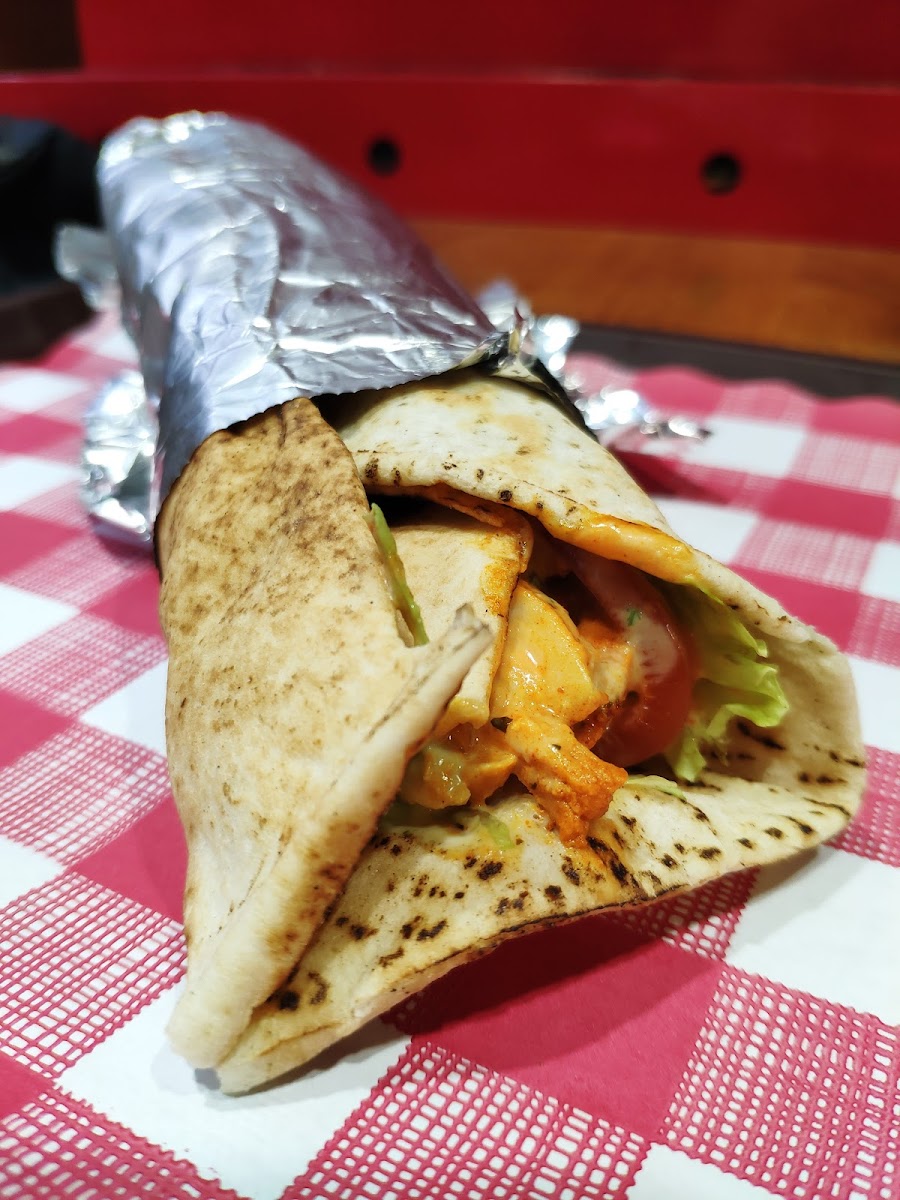 Ebeneezer's Kebabs & Pizzeria Photo 10