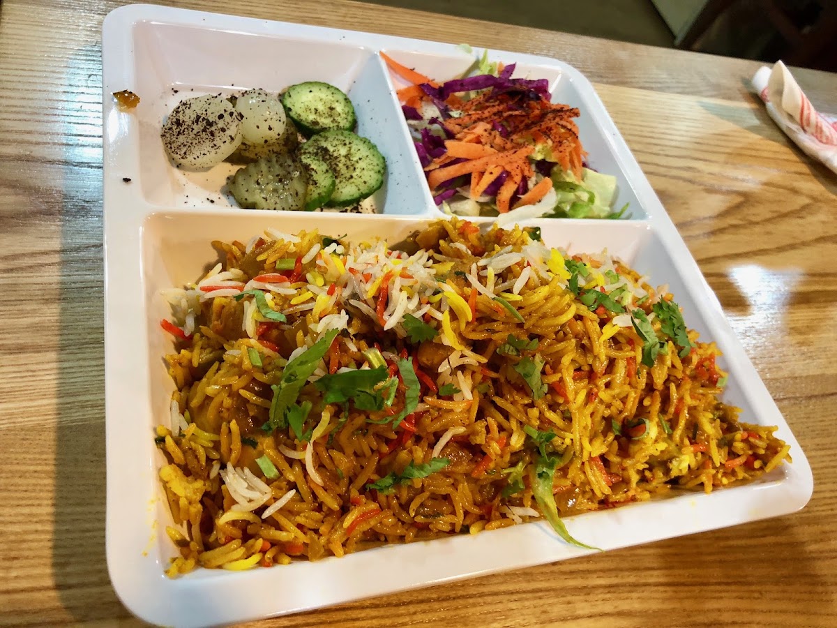 Ebeneezer's Kebabs & Pizzeria Photo 8