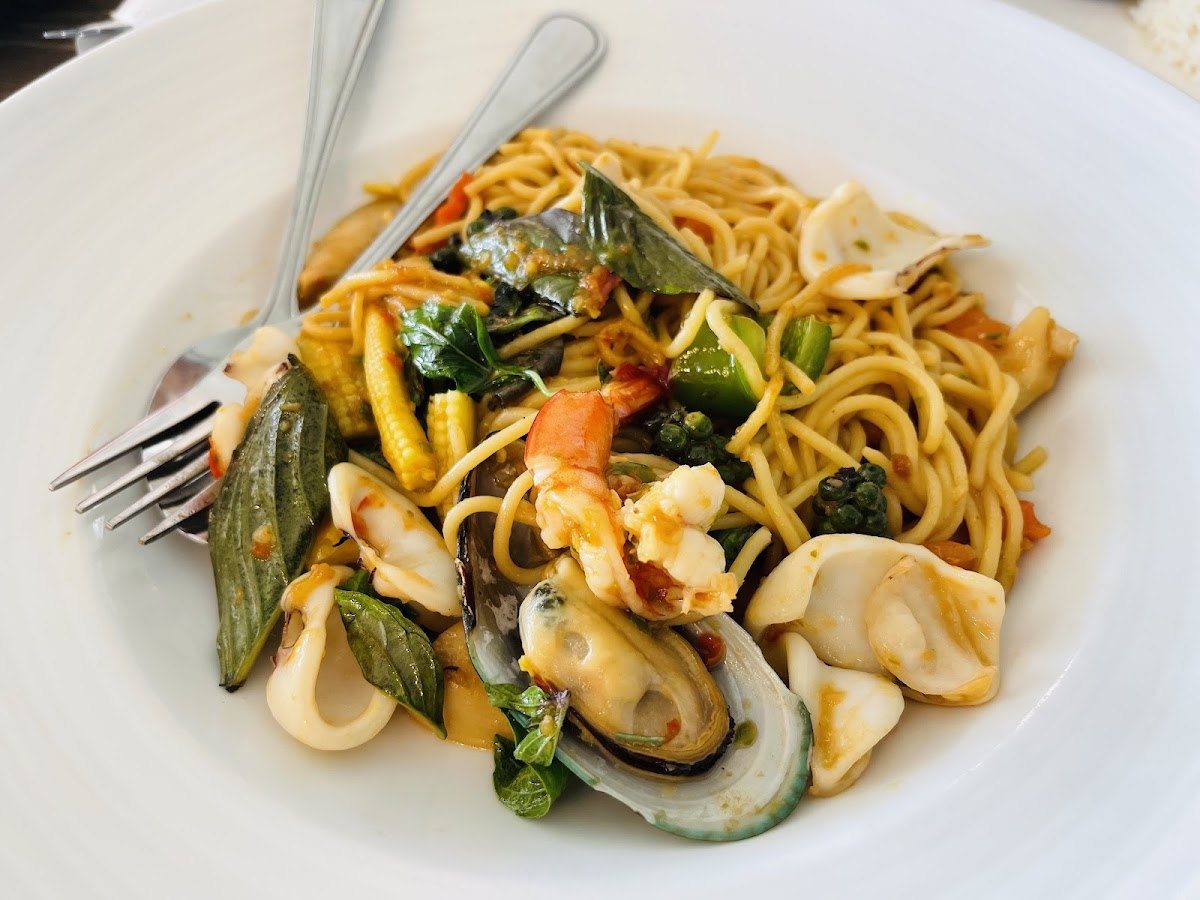 Sintawee Steak & Thai foods Coffee Bakery Photo 8