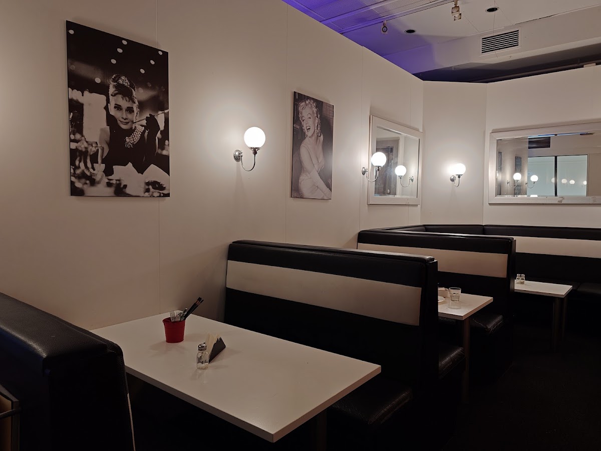 Cinema Express Cafe & Bar