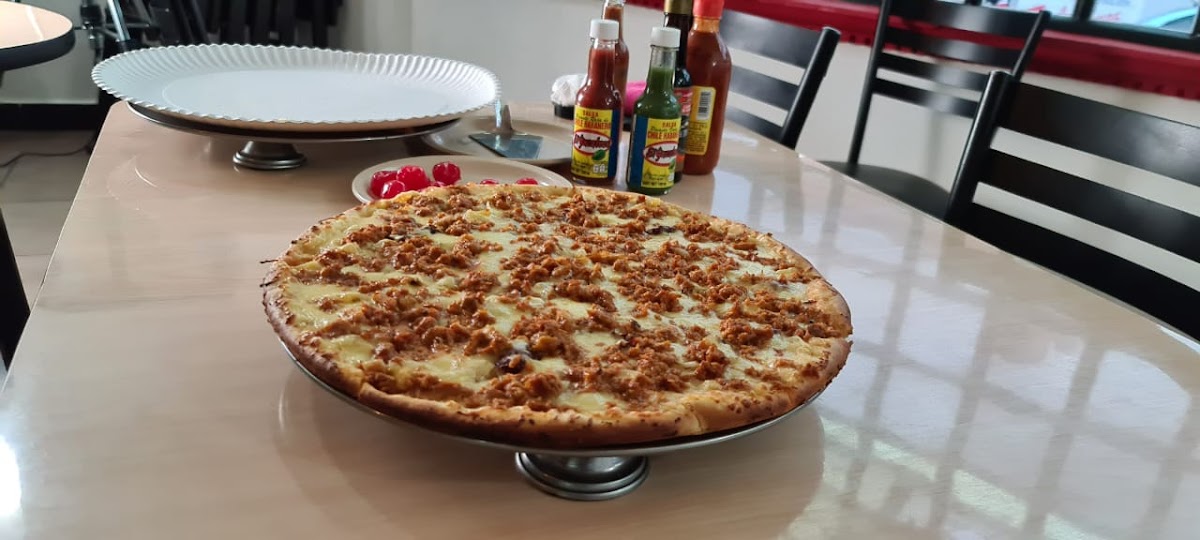 Hermano's Pizza Photo 8