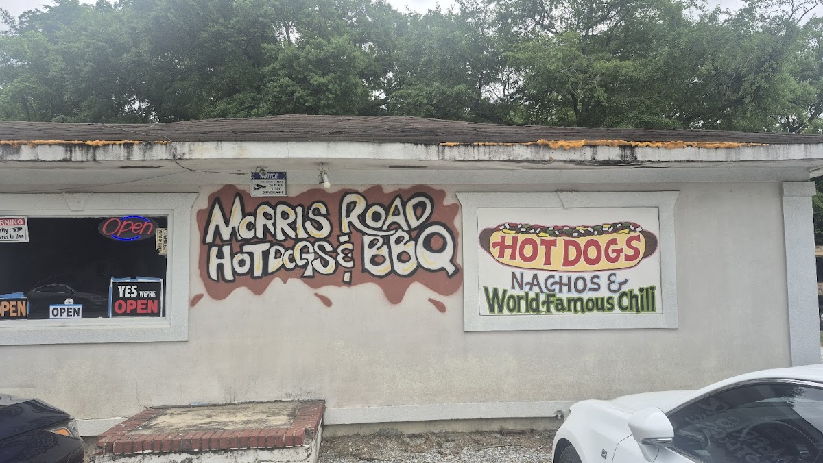 Morris Hot Dogs & BBQ
