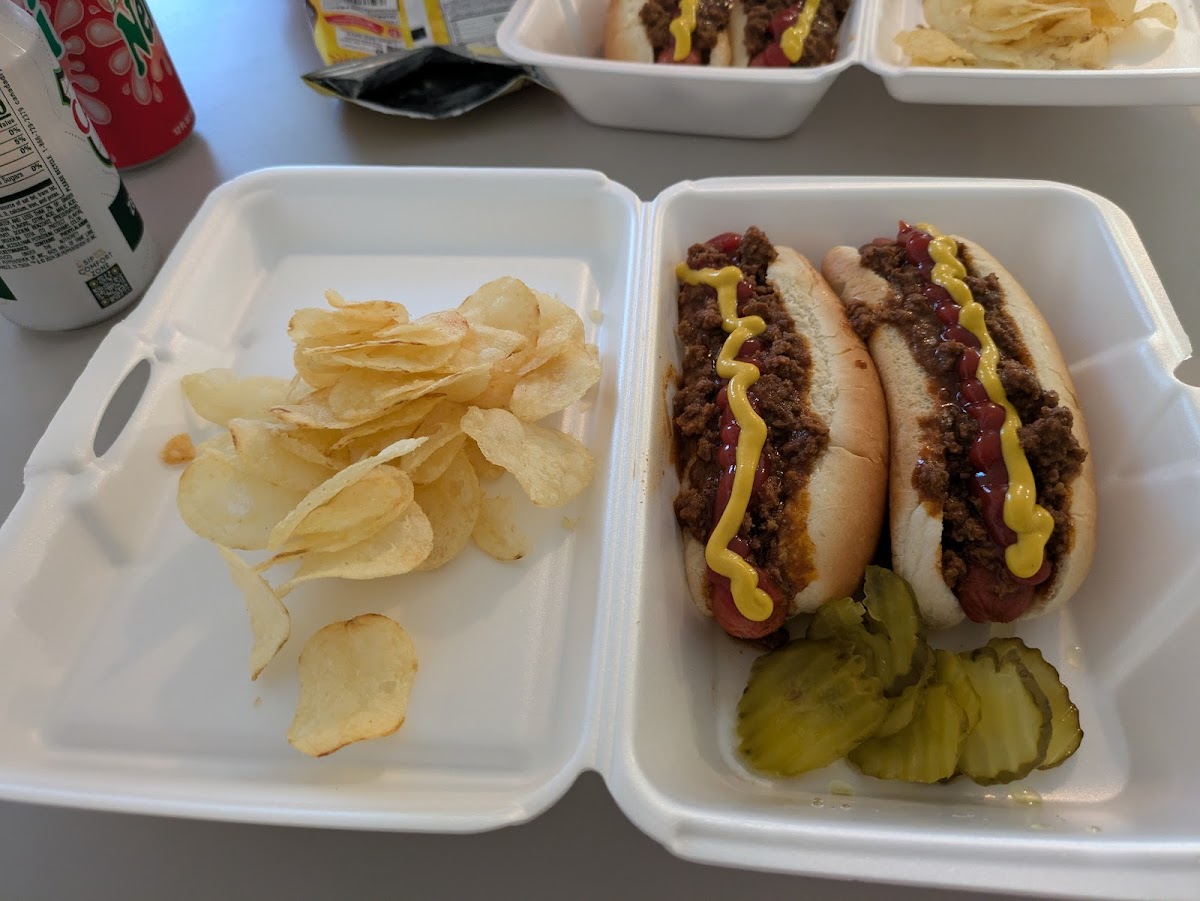 Morris Hot Dogs & BBQ Photo 9