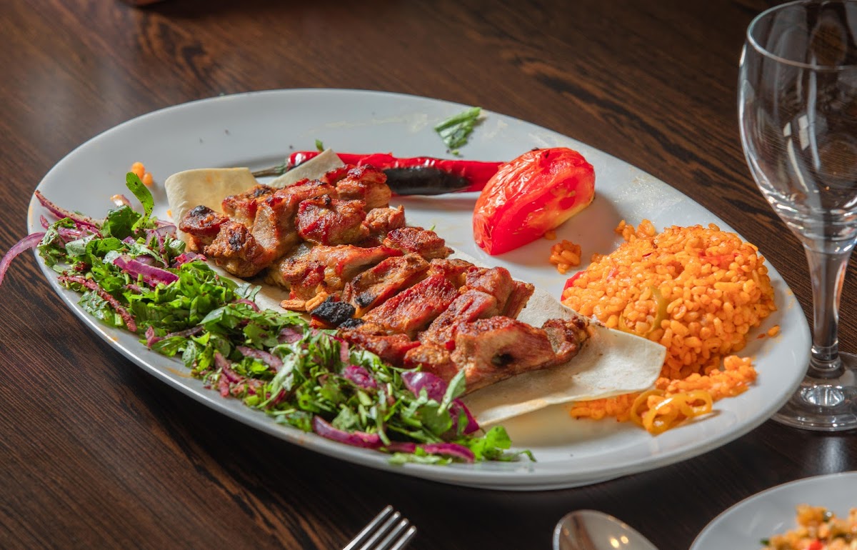 Öz Adana Grillhaus Photo 4
