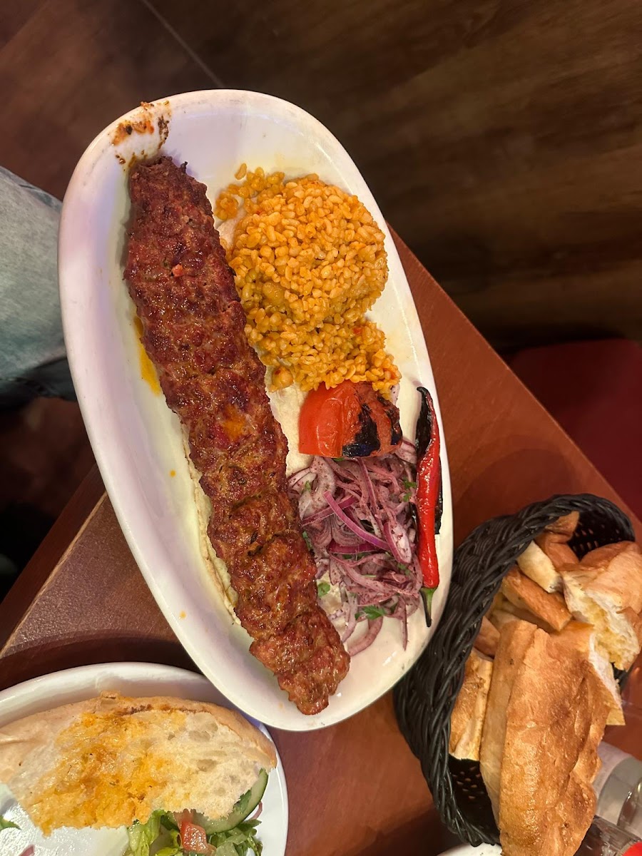Öz Adana Grillhaus Photo 5