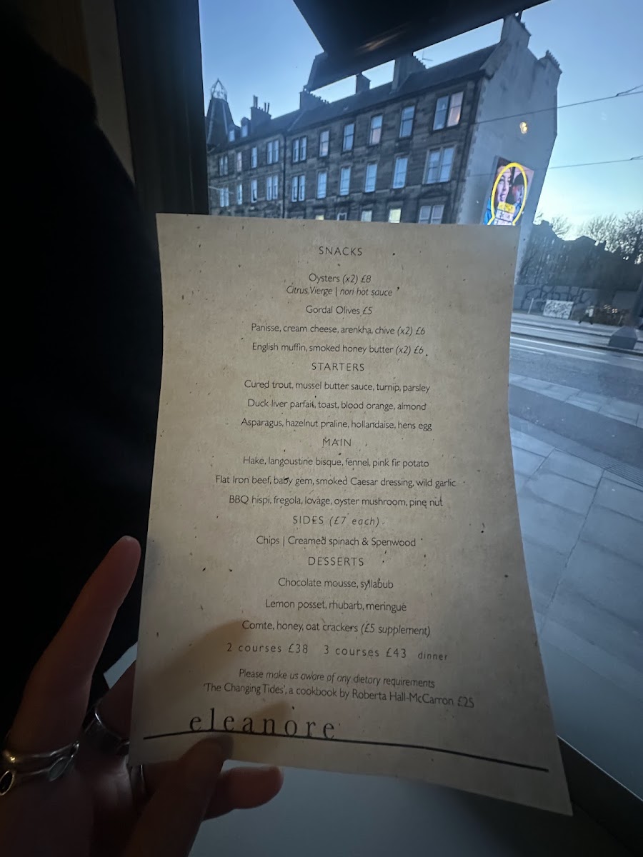 Eleanore Photo Menu 8
