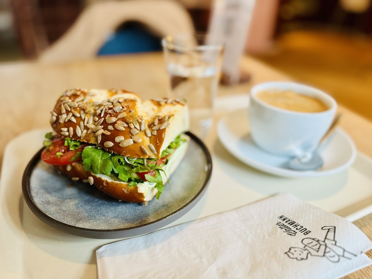 Walter Buchmann Café «zum Walter» Photo 10