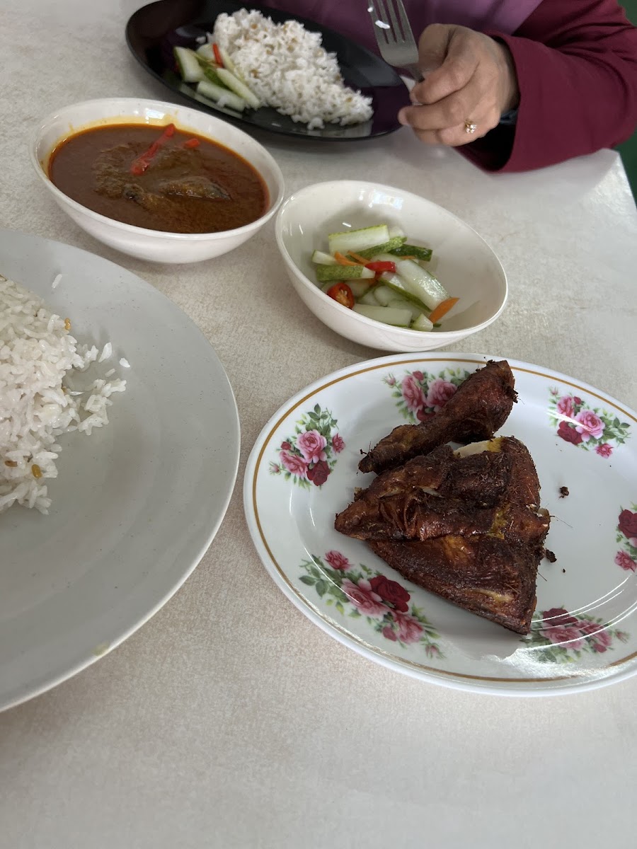 Papa Ganu Corner Photo 5