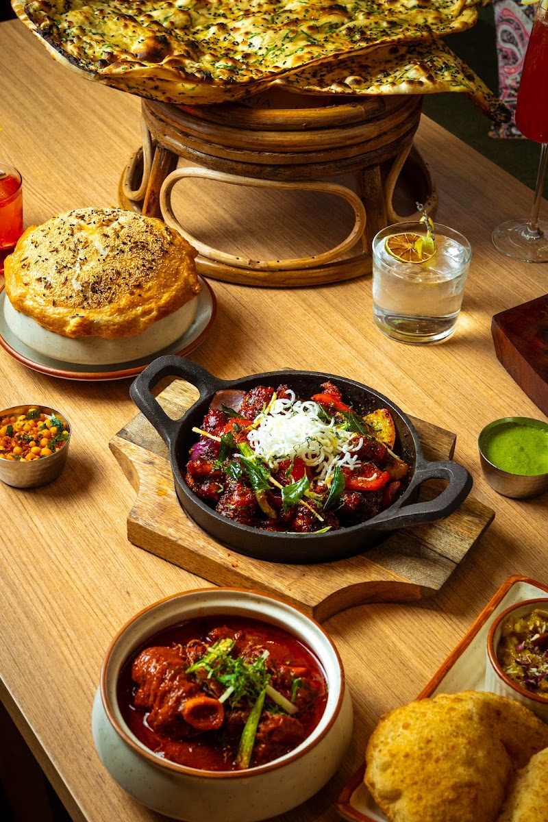 Oorja Indian Dining Photo 4