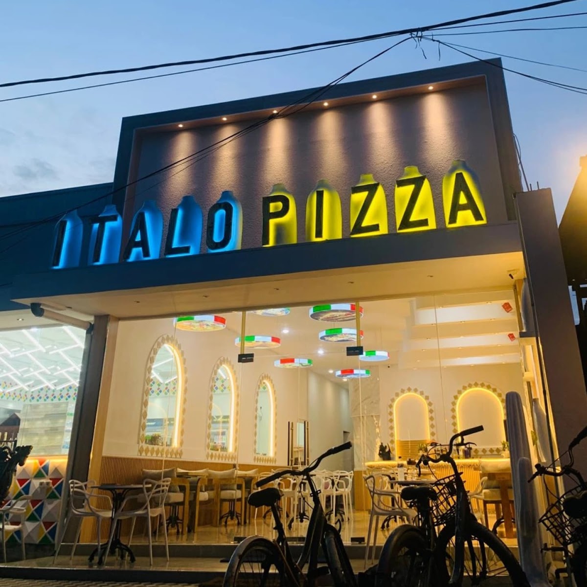 Italo 5 Photo 8