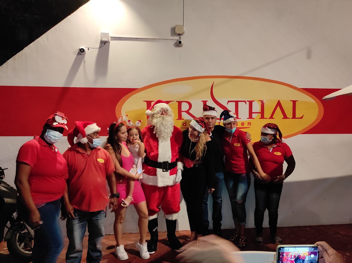 Kristhal Delicatessen Photo 2