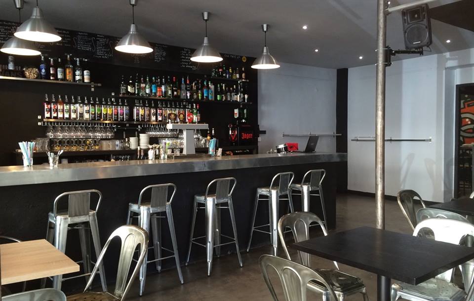 Lézarts Pub