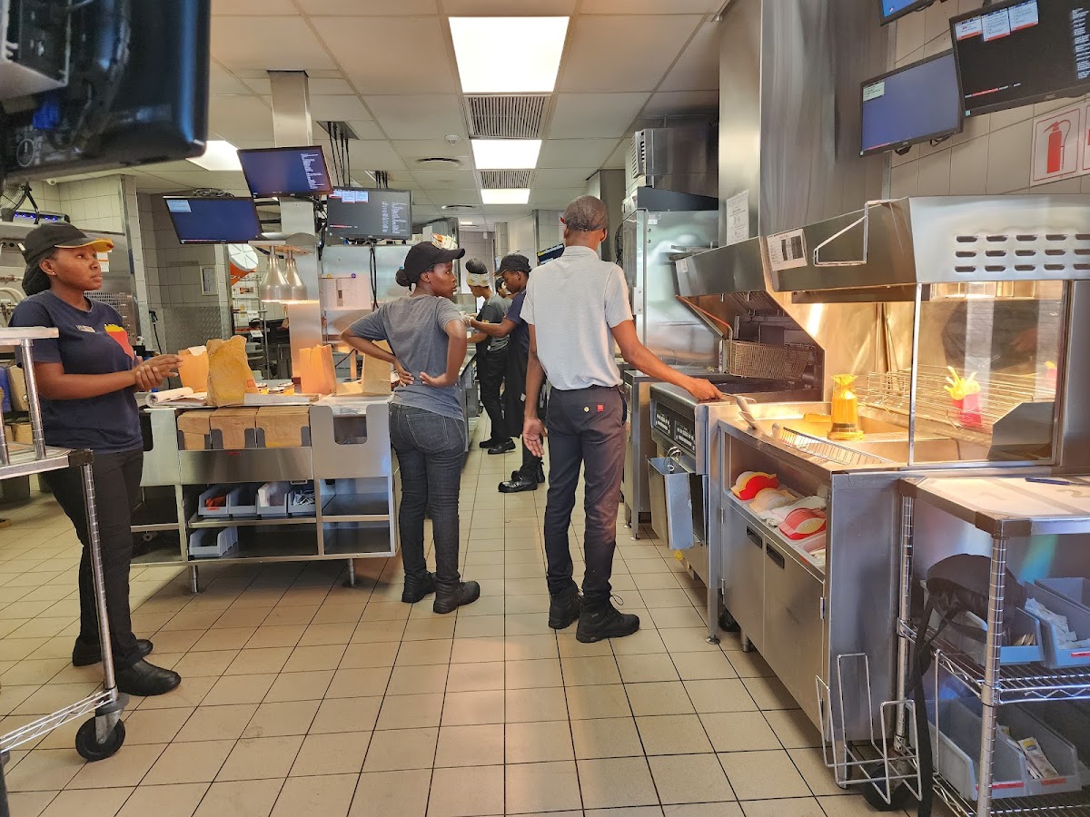 McDonald's Red Hill Drive-Thru Photo 3