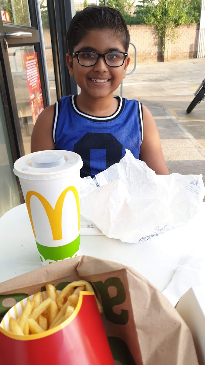McDonald's Red Hill Drive-Thru Photo 6