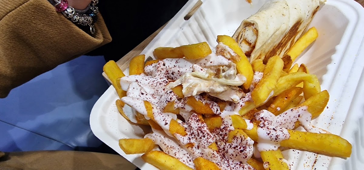 Hajar’s Shawarma King Photo 9