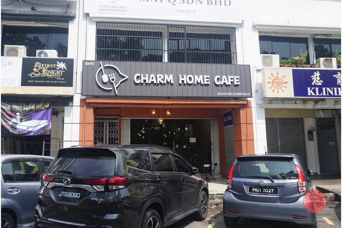 Charm Home Cafe