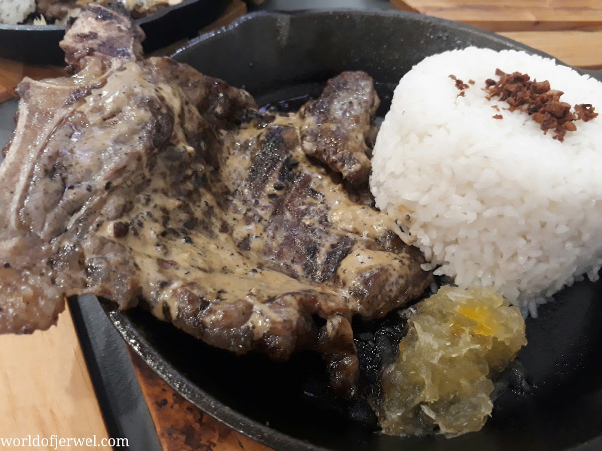 Iron Pan Steakhouse Photo 5