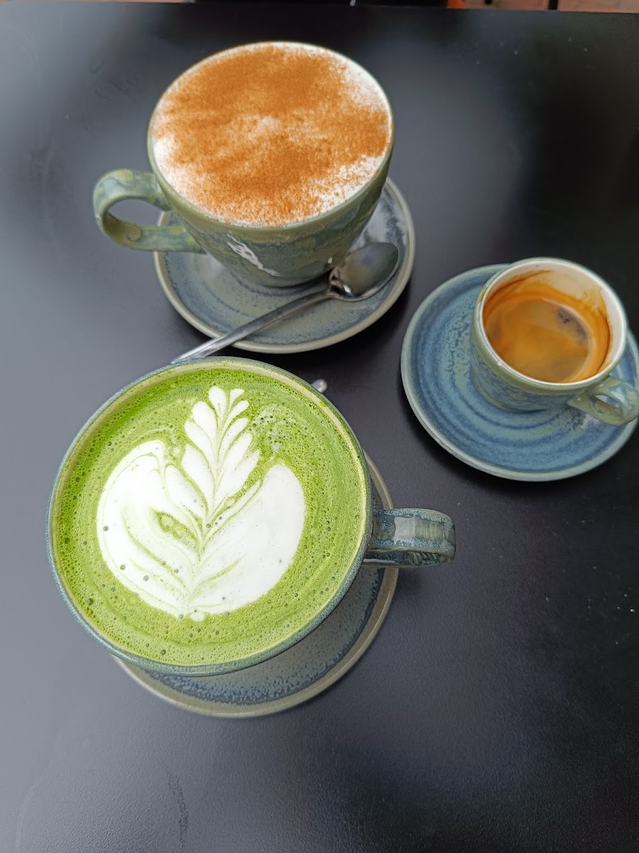 Esquires Coffee Godalming Photo 5