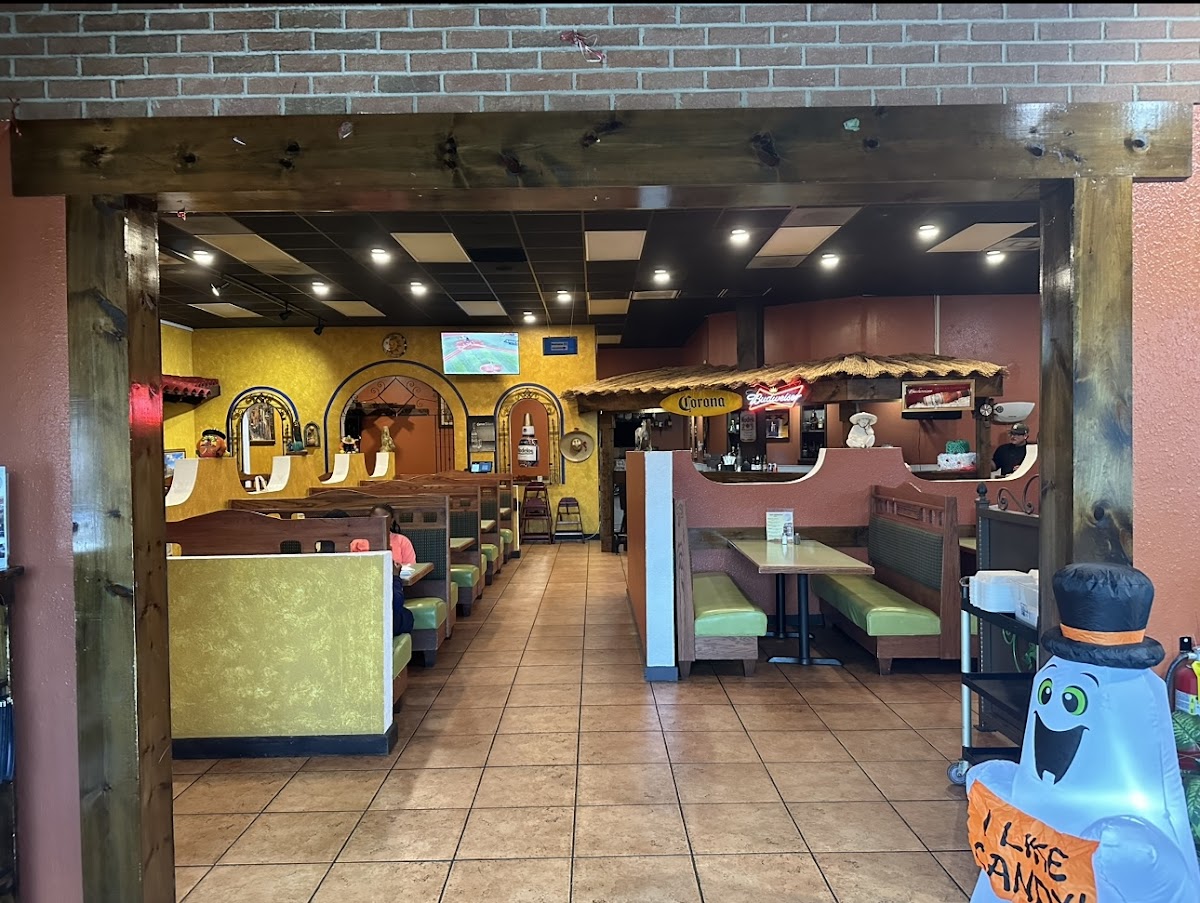 Jarocho's Mexican Bar & Grill Photo 3