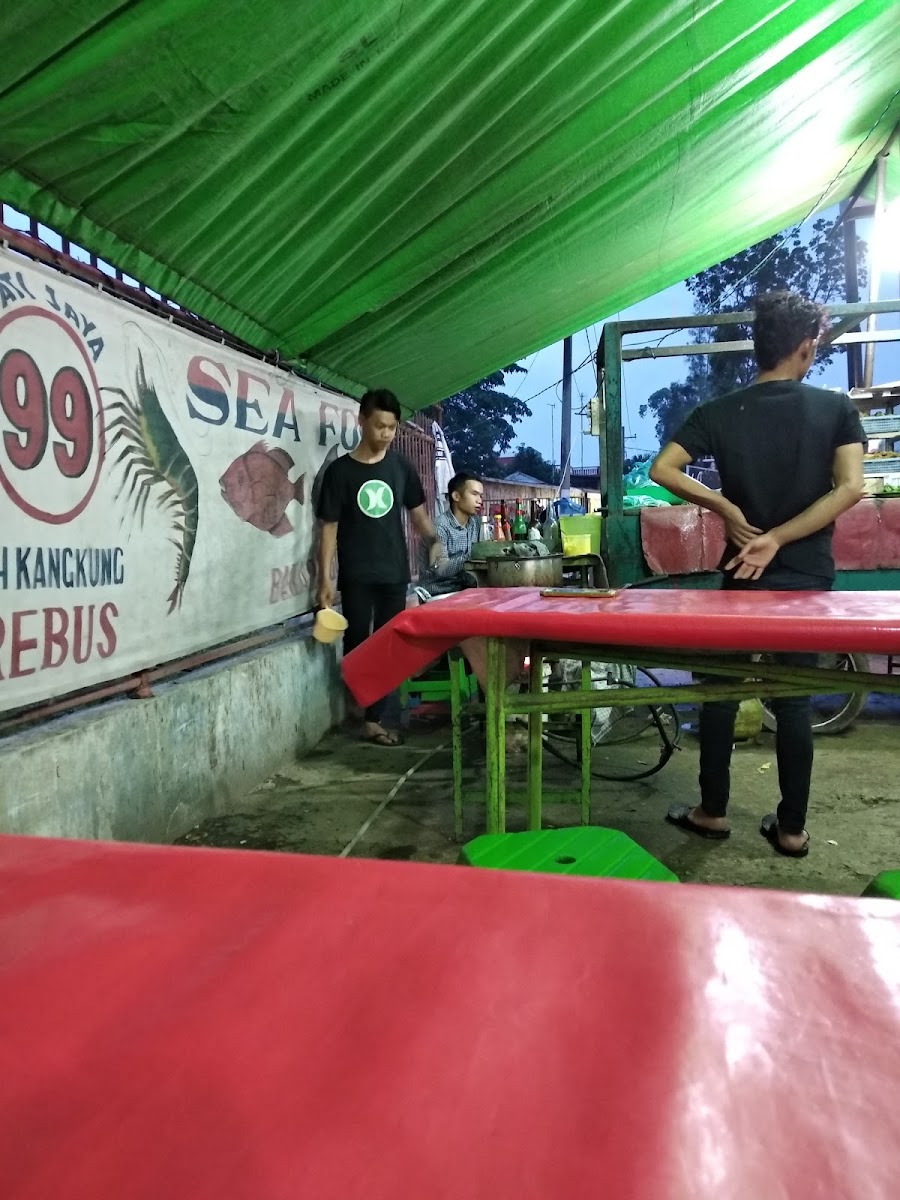 RUMAH MAKAN RESTU IBU